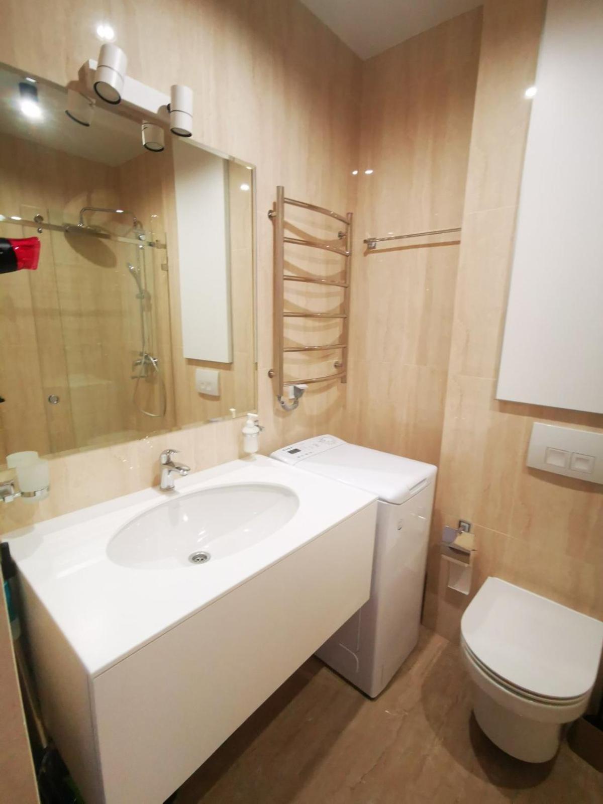 Viktory 5 B, Apartments Kiev Extérieur photo