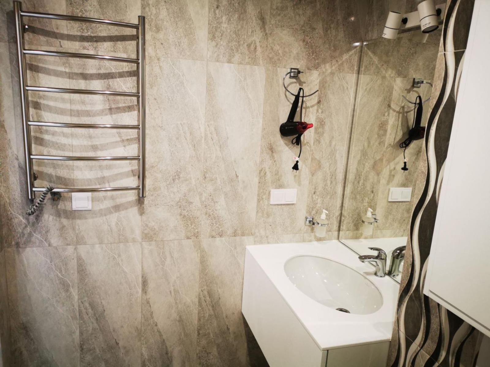 Viktory 5 B, Apartments Kiev Extérieur photo